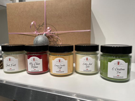 Red Door Holiday Candles