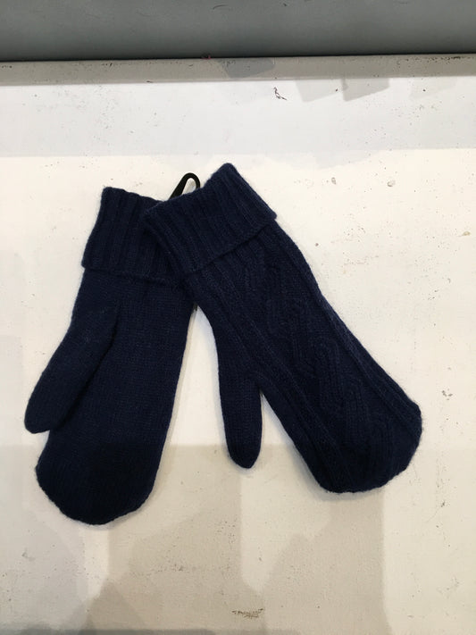 Lennon Mitten