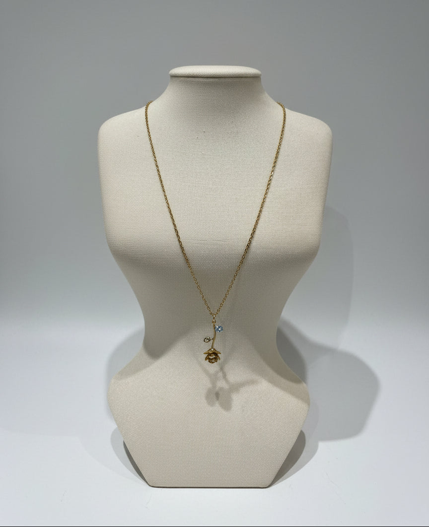 Rose necklace