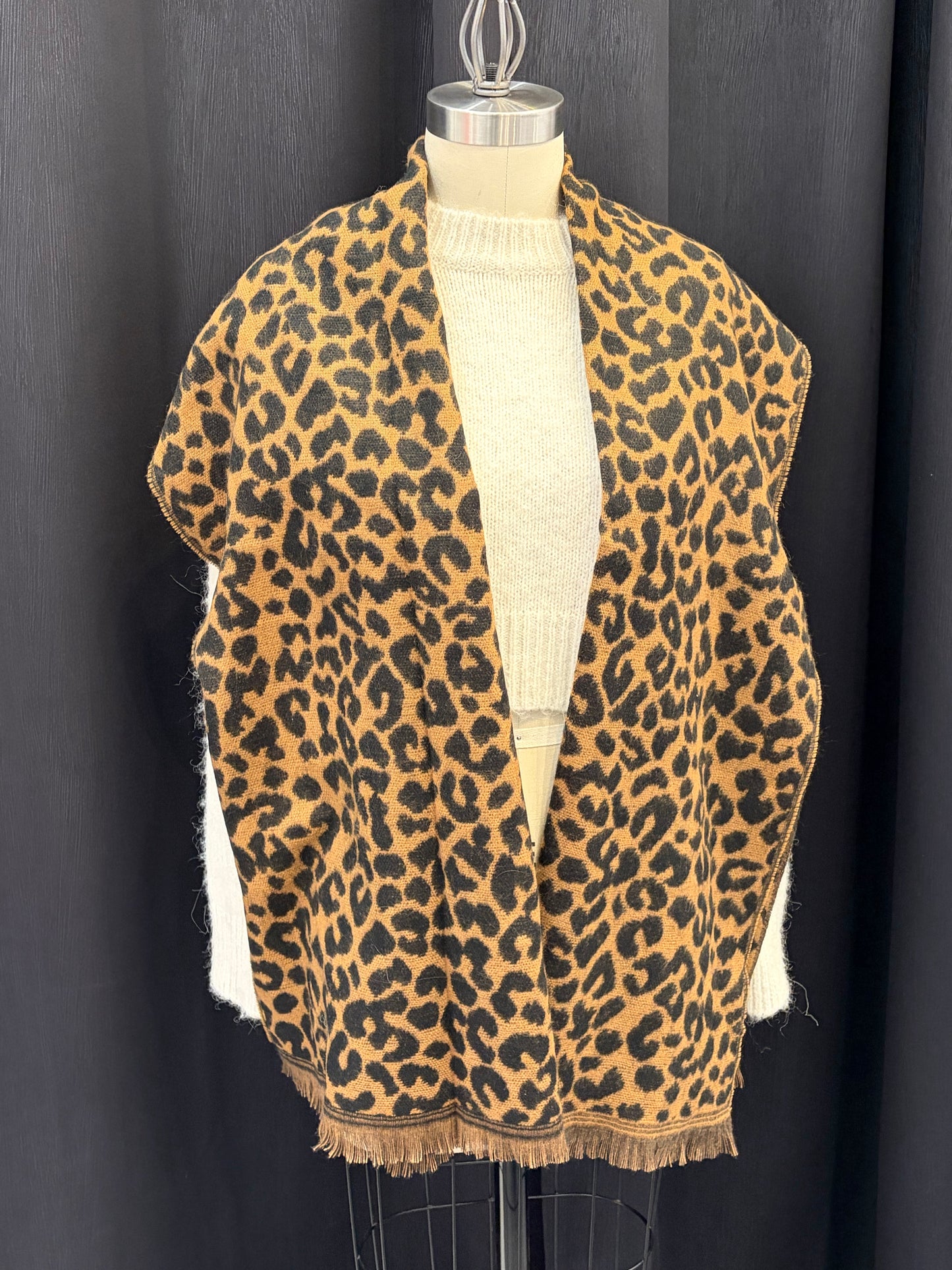 Cashmere Leopard Print Scarf